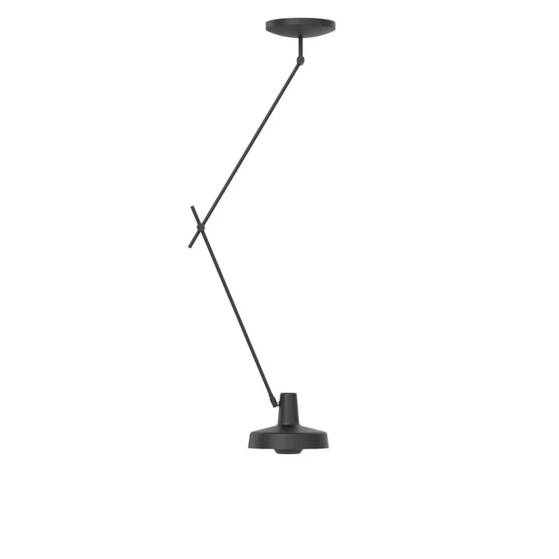 Arigato Loftlampe Lang Sort