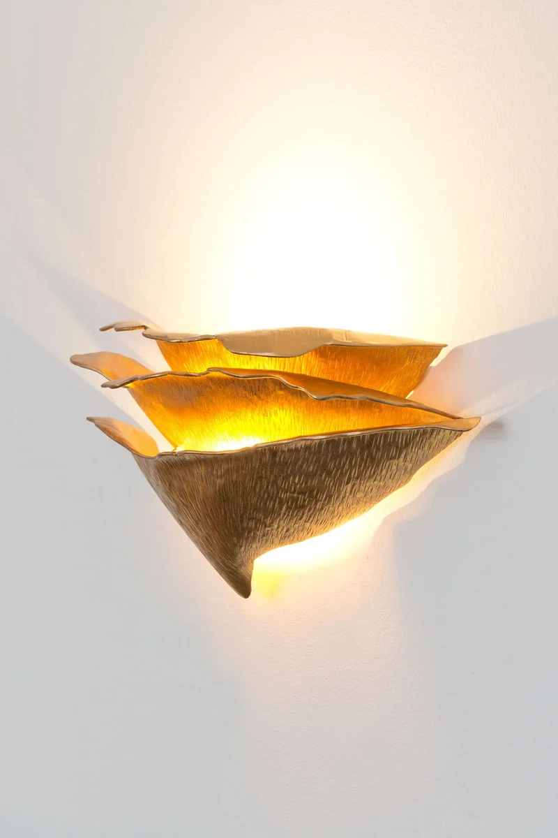 LED-Wandlampe Mecorizza Gross 3-flammig dimmbar gehämmert