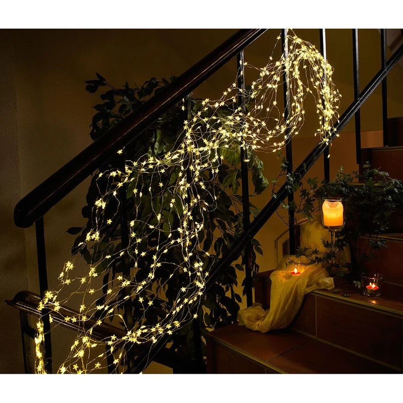 LED Sternenlametta 26 Stränge mit 27 Dioden 702 Warmweiße Dioden