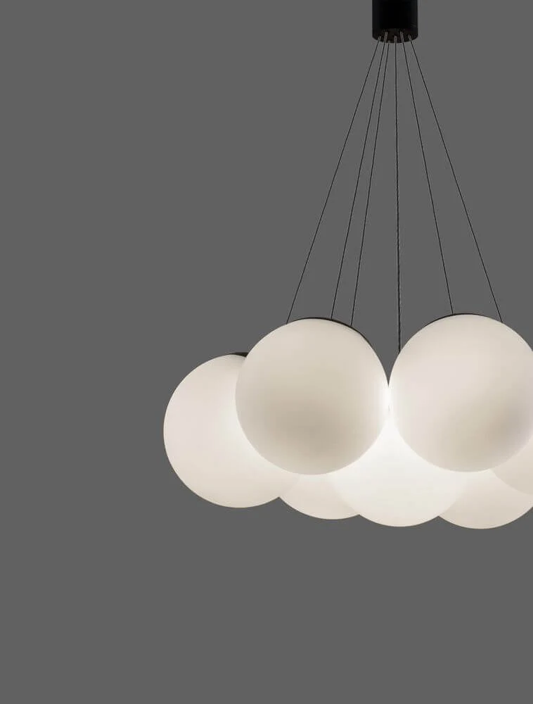 Nuvole LED Pendelleuchte 7-flammig Ø 36cm 3000K Schwarz, Weiß