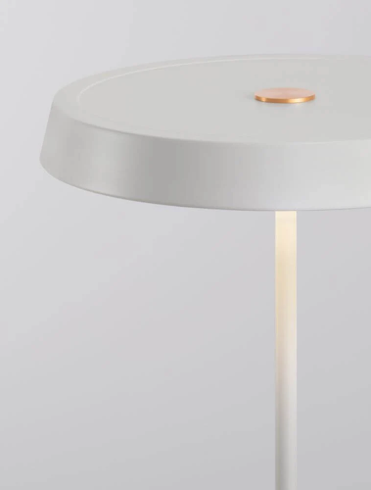 Vetro LED Stehlampe H 136cm Ø 40cm 3000K