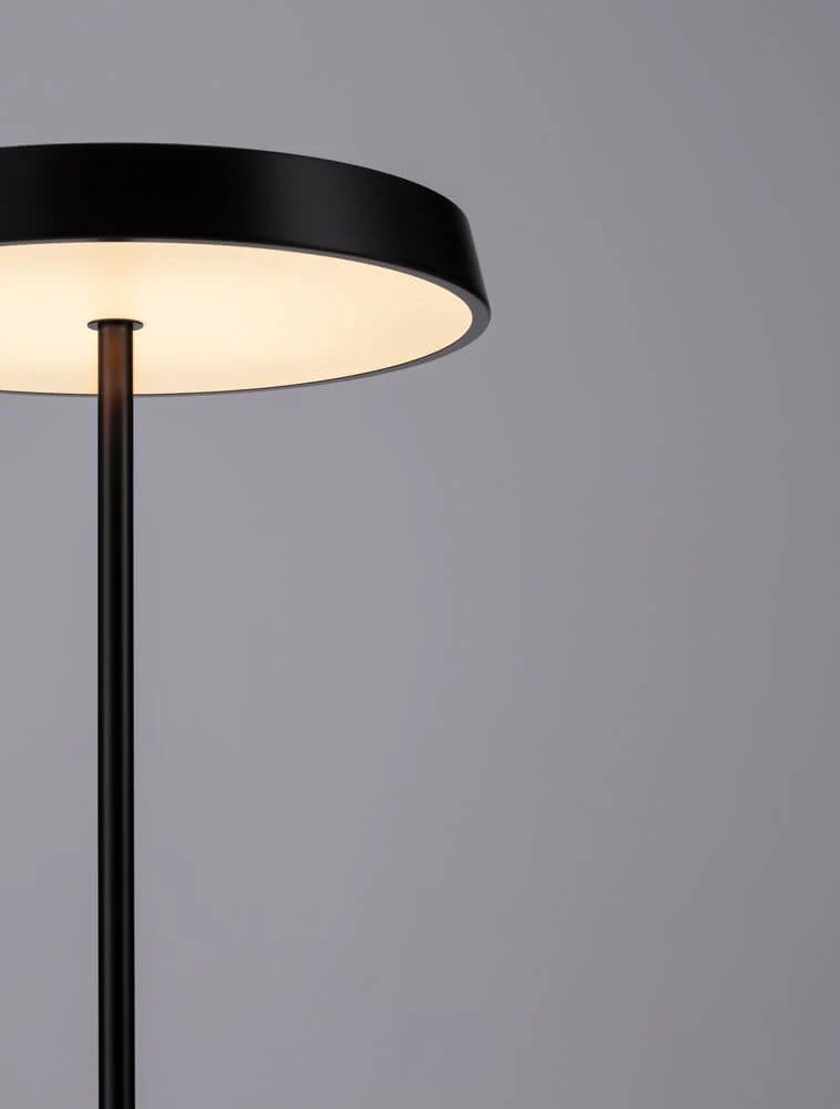 Vetro LED Stehlampe H 136cm Ø 40cm 3000K