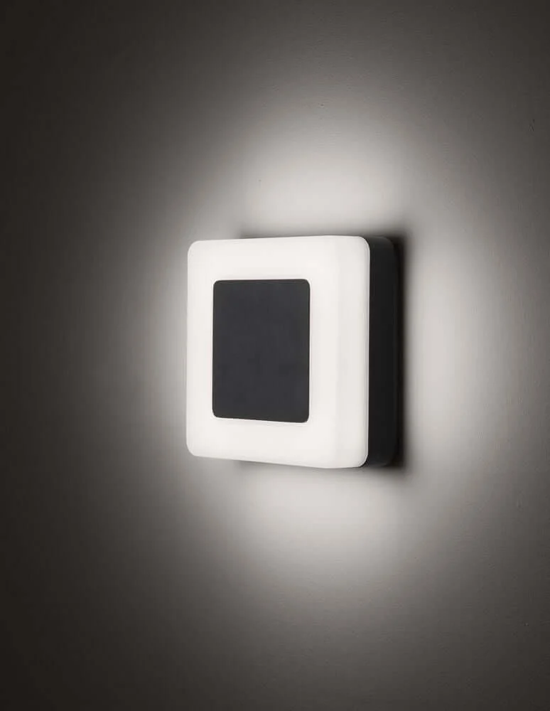 Tune LED Außenwandleuchte Quadratisch 3000K IP65