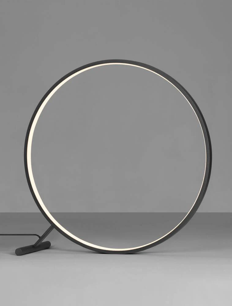 Hola LED Stehlampe 3000K Schwarz
