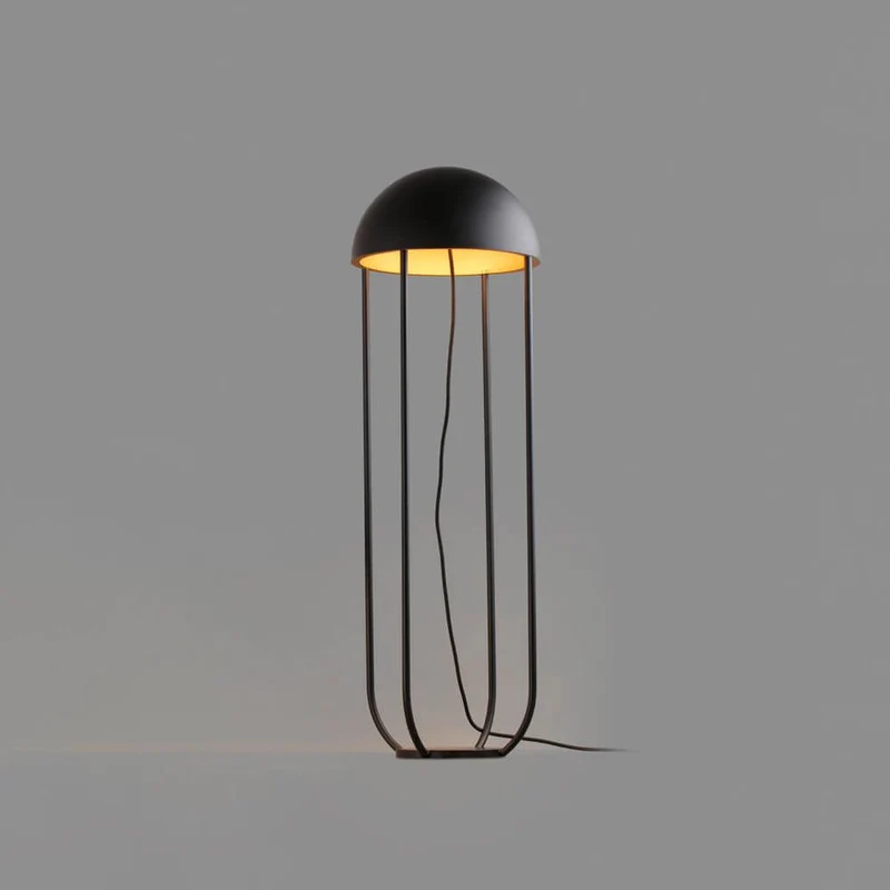 Jellyfish LED Stehleuchte Schwarz, Gold