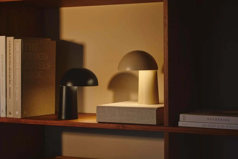 LED Tischlampe Faye Portable