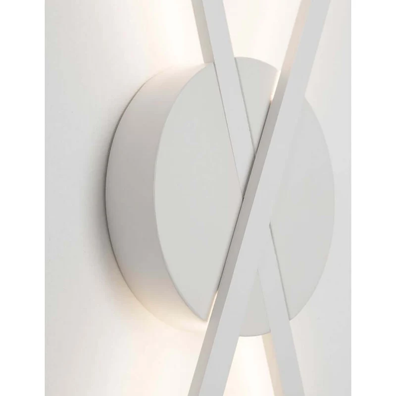 Reslin LED Metall Wandleuchte