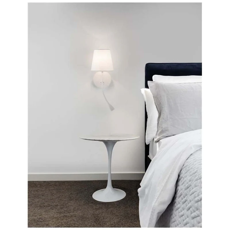 Nia Wandleuchte Metall mit LED Leselicht