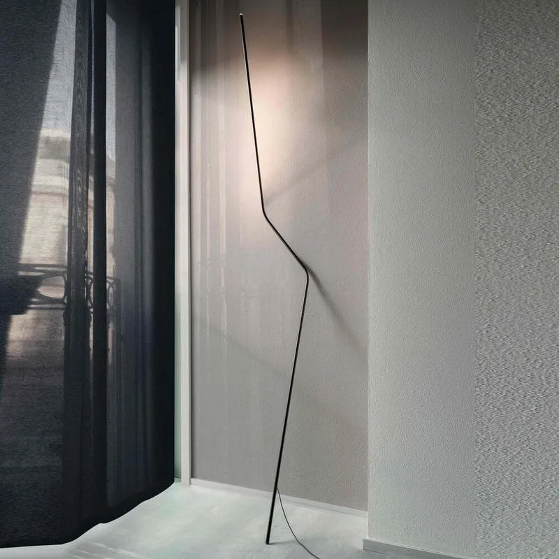 Nemo Neo LED Stehlampe zum anlehnen