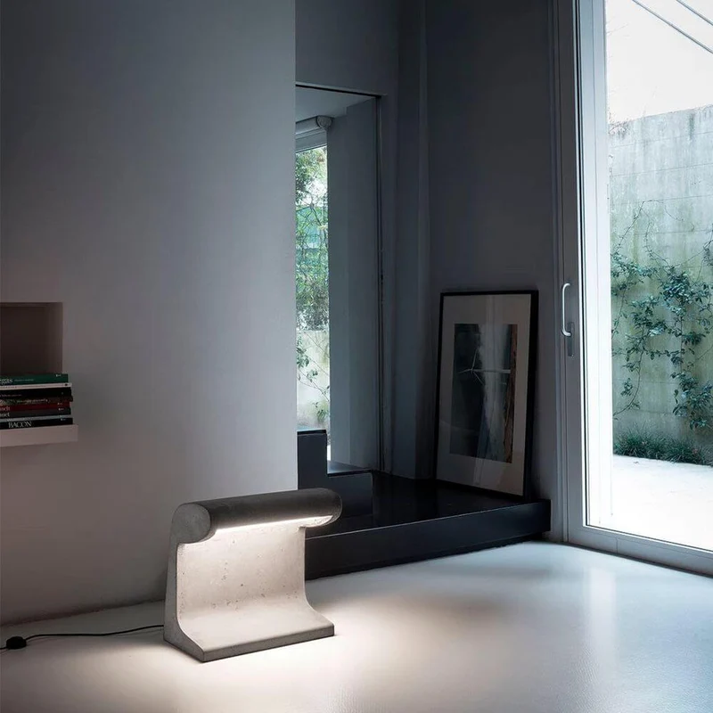 Nemo Borne Béton Petite LED Tischlampe