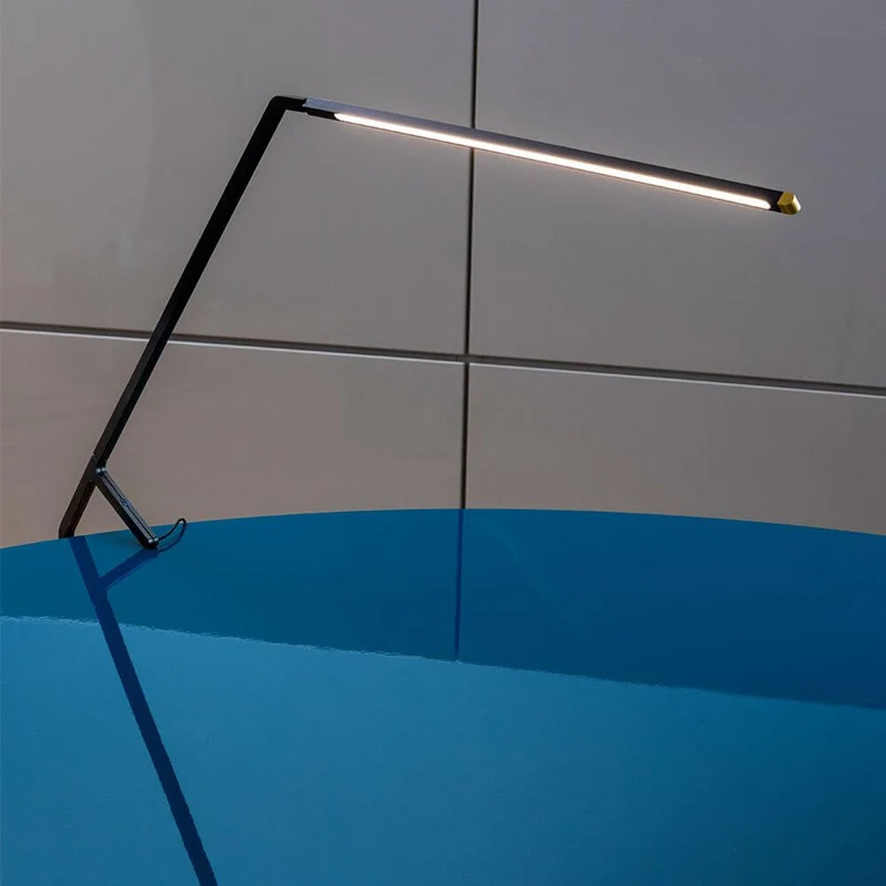 Nemo Bird LED Tischlampe mit Gestensteuerung