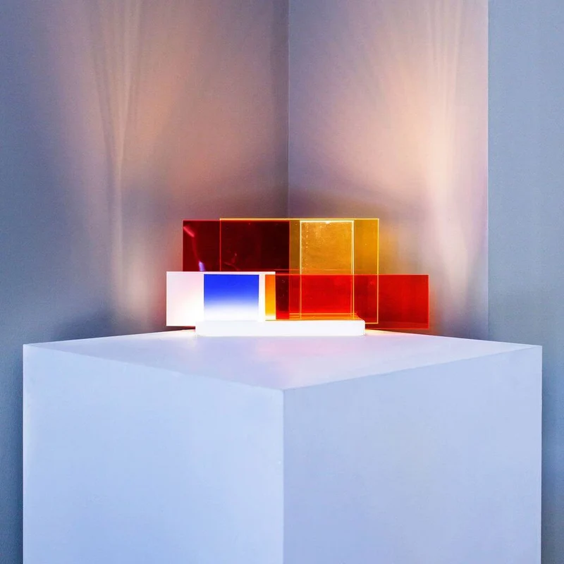 Nemo On Lines LED Tischlampe mit verschiebbaren Platten