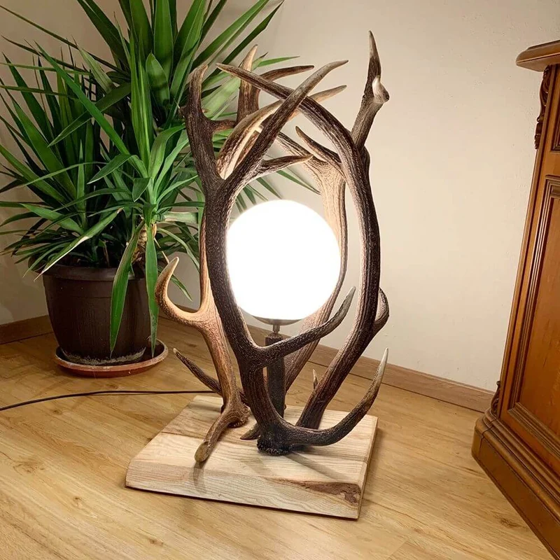 Chalet Geweih Stehlampe Rothirsch 70cm