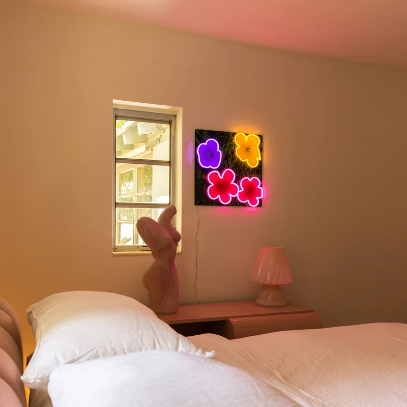 Flowers by Andy Warhol - signe en néon LED